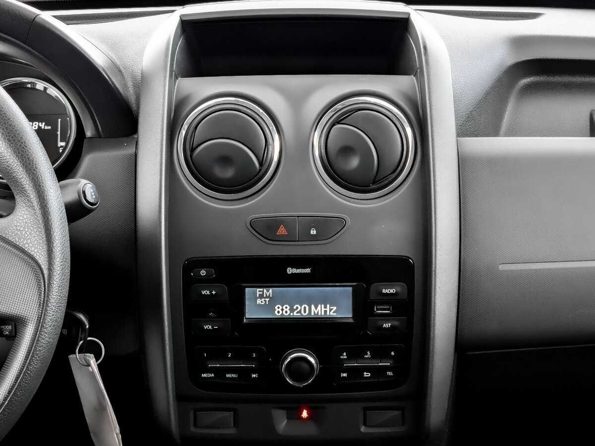 Renault Duster с пробегом — 2018 год. Фото: #12