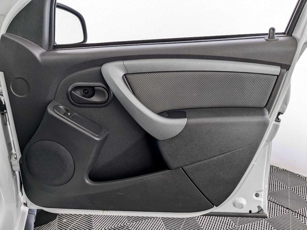 Renault Duster с пробегом — 2018 год. Фото: #19