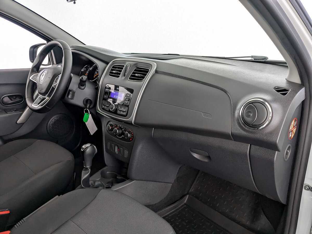 Renault Logan с пробегом — 2021 год. Фото: #8