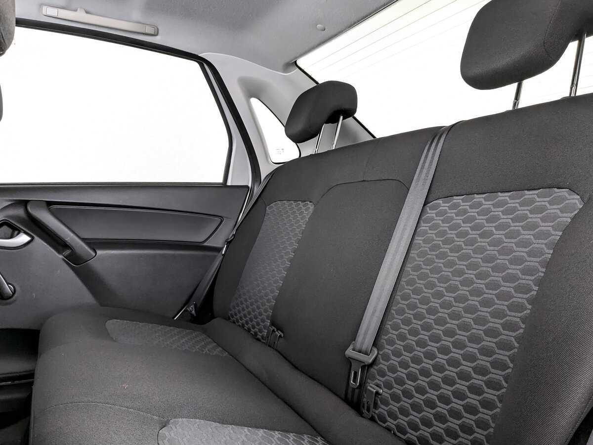 Lada (ВАЗ) Granta с пробегом — 2018 год. Фото: #9