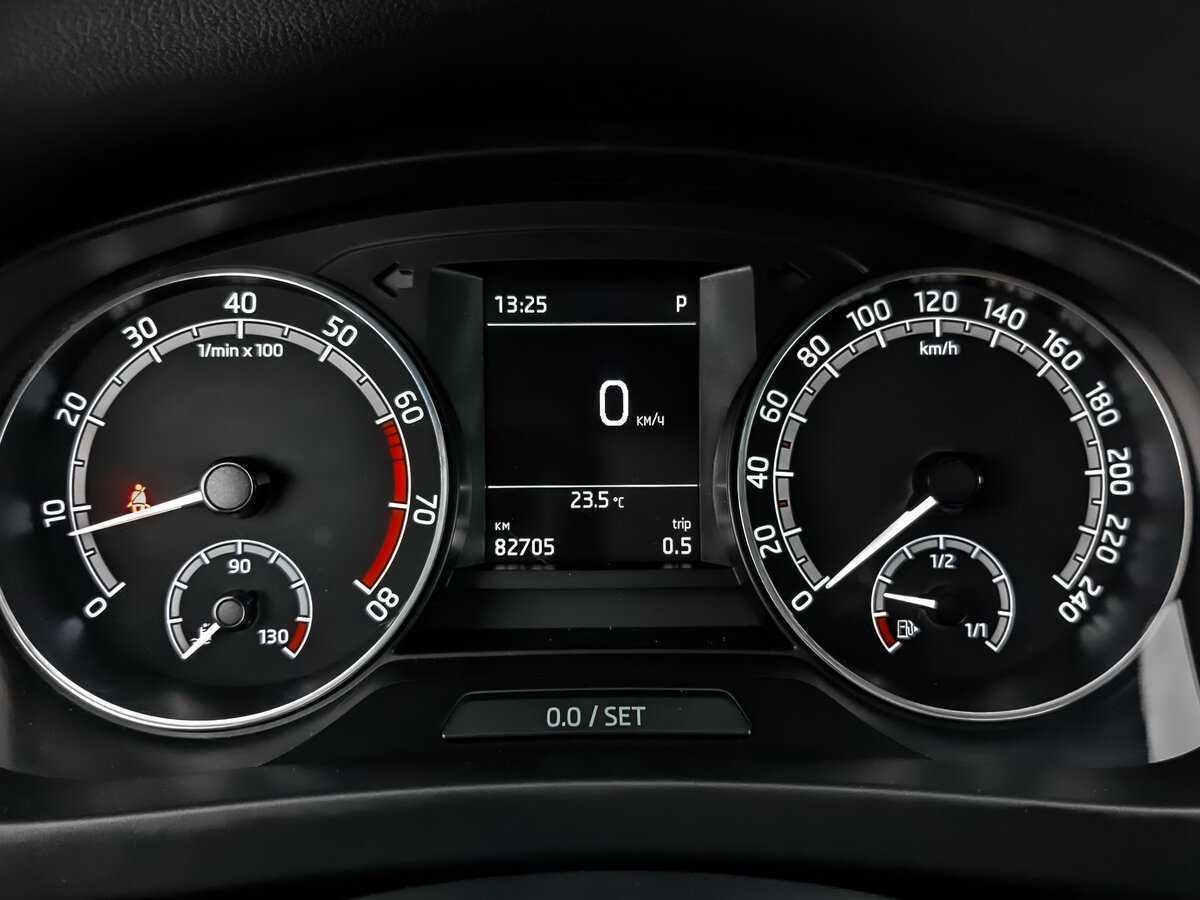 Skoda Rapid с пробегом — 2019 год. Фото: #11