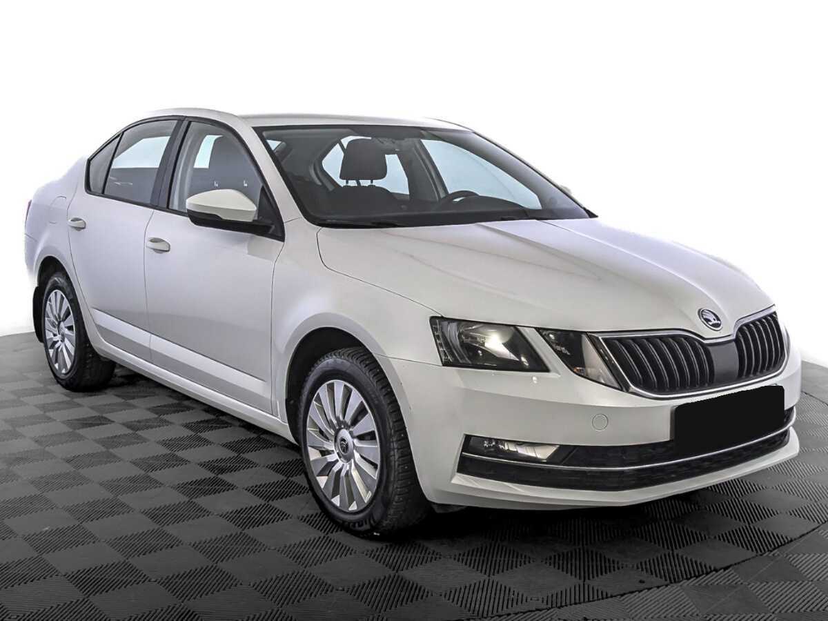 Skoda Octavia с пробегом — 2017 год. Фото: #2