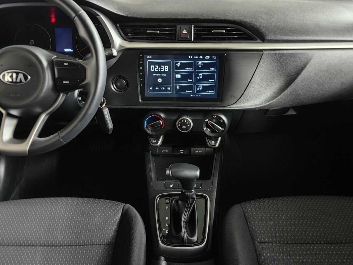 Kia Rio с пробегом — 2020 год. Фото: #10