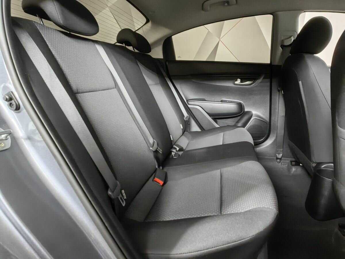 Kia Rio с пробегом — 2020 год. Фото: #11