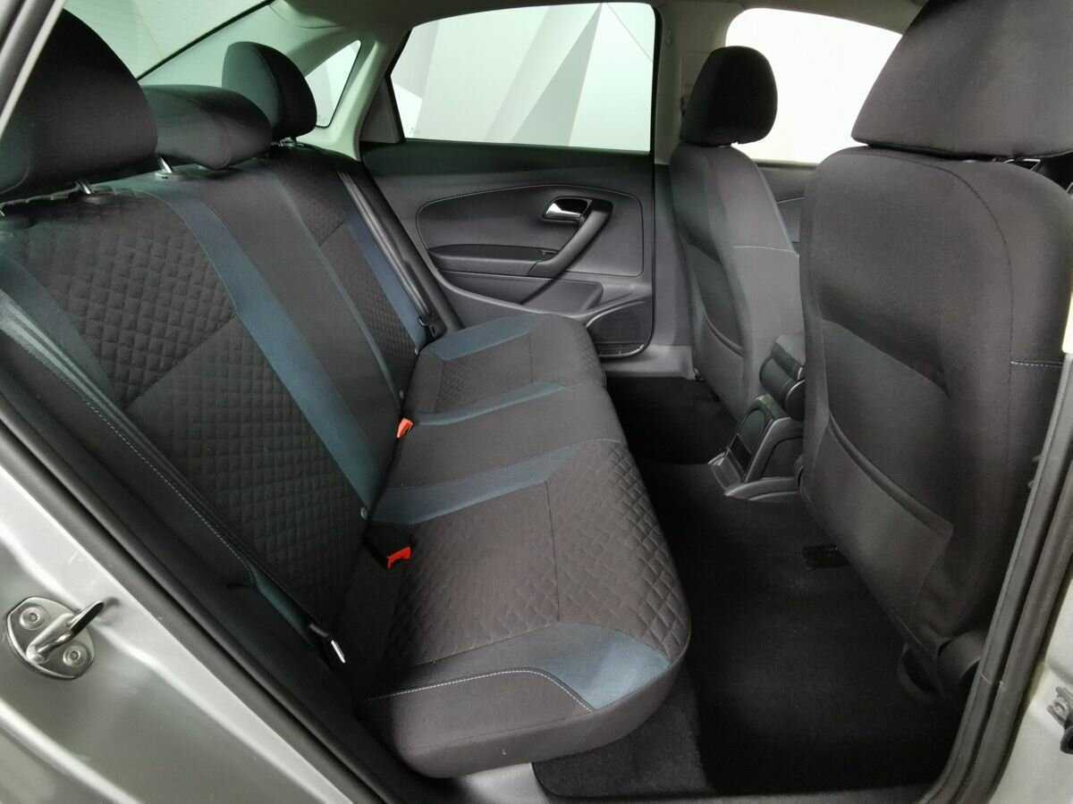 Volkswagen Polo с пробегом — 2020 год. Фото: #11