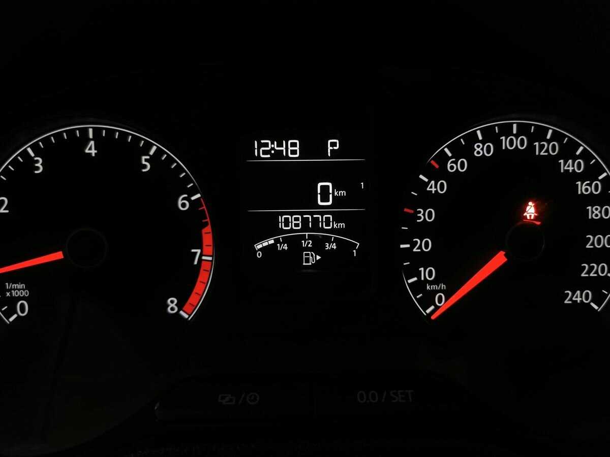 Volkswagen Polo с пробегом — 2020 год. Фото: #15