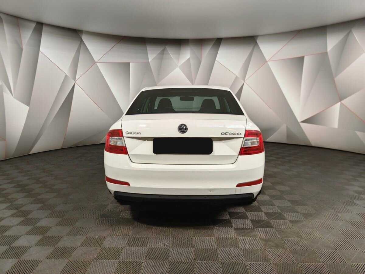 Skoda Octavia с пробегом — 2015 год. Фото: #7