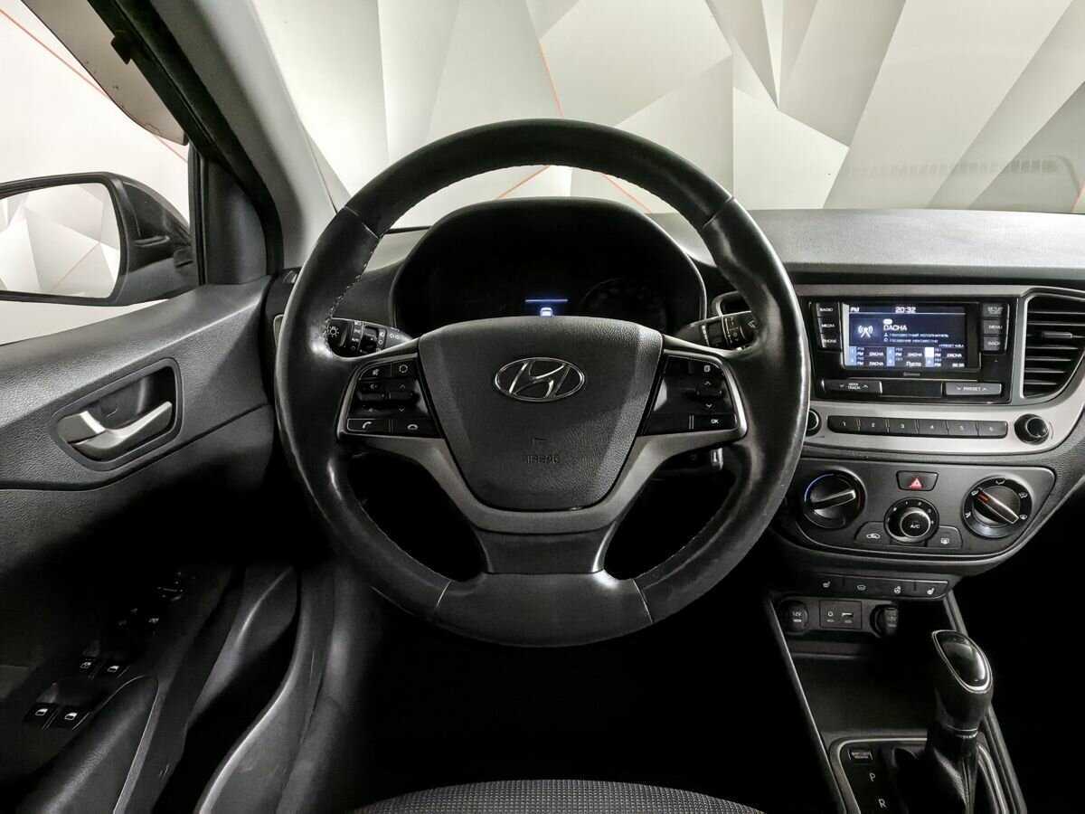 Hyundai Solaris с пробегом — 2017 год. Фото: #14