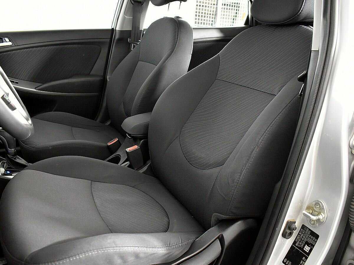 Hyundai Solaris с пробегом — 2015 год. Фото: #7