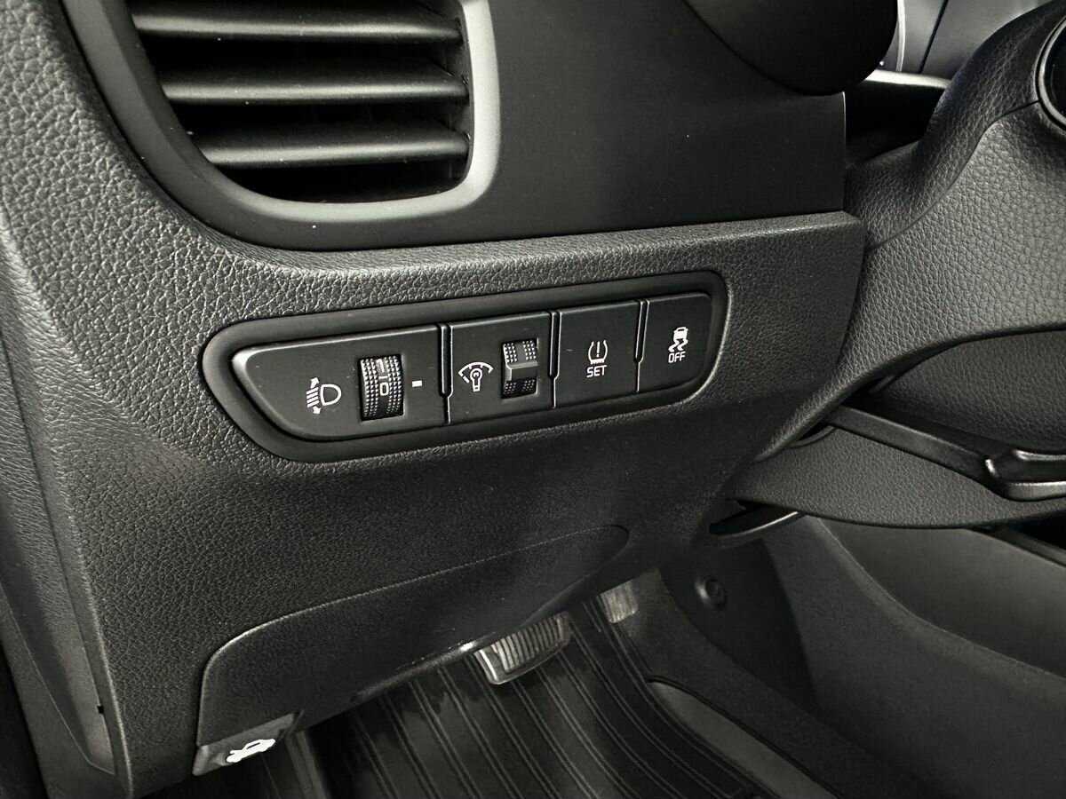 Kia Rio с пробегом — 2019 год. Фото: #12