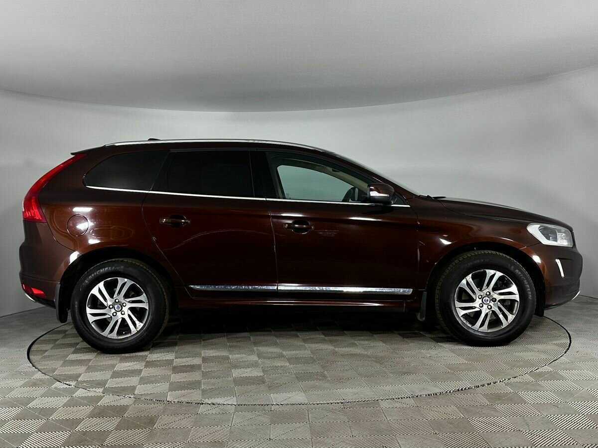 Volvo XC60 с пробегом — 2014 год. Фото: #4