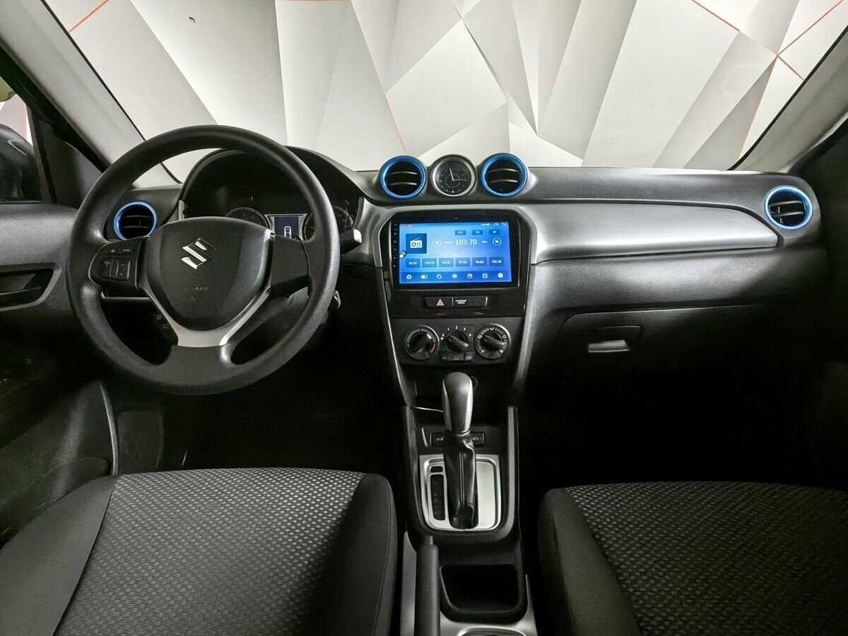 Suzuki Vitara с пробегом — 2018 год. Фото: #9