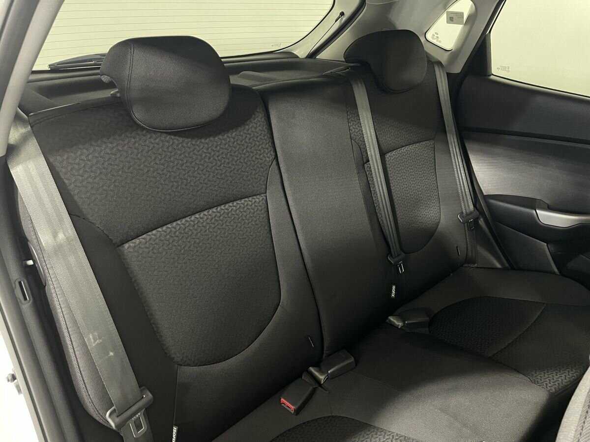 Kia Rio с пробегом — 2017 год. Фото: #14