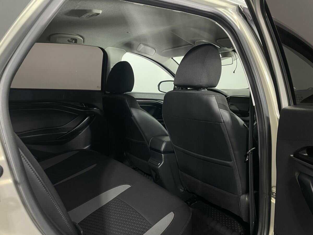 Lada (ВАЗ) Vesta с пробегом — 2018 год. Фото: #15