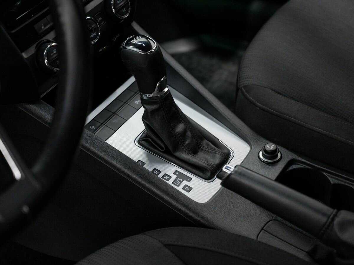 Skoda Octavia с пробегом — 2016 год. Фото: #16