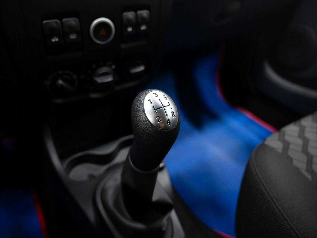 Lada (ВАЗ) Largus с пробегом — 2020 год. Фото: #19