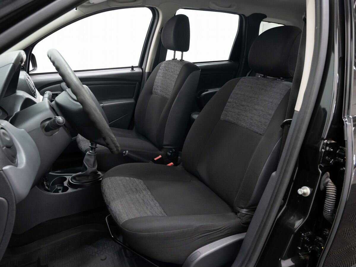 Renault Duster с пробегом — 2013 год. Фото: #7