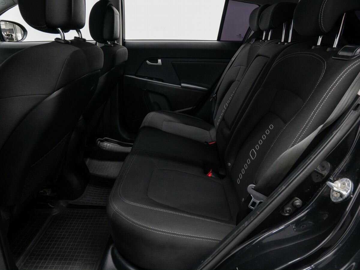 Kia Sportage с пробегом — 2012 год. Фото: #12