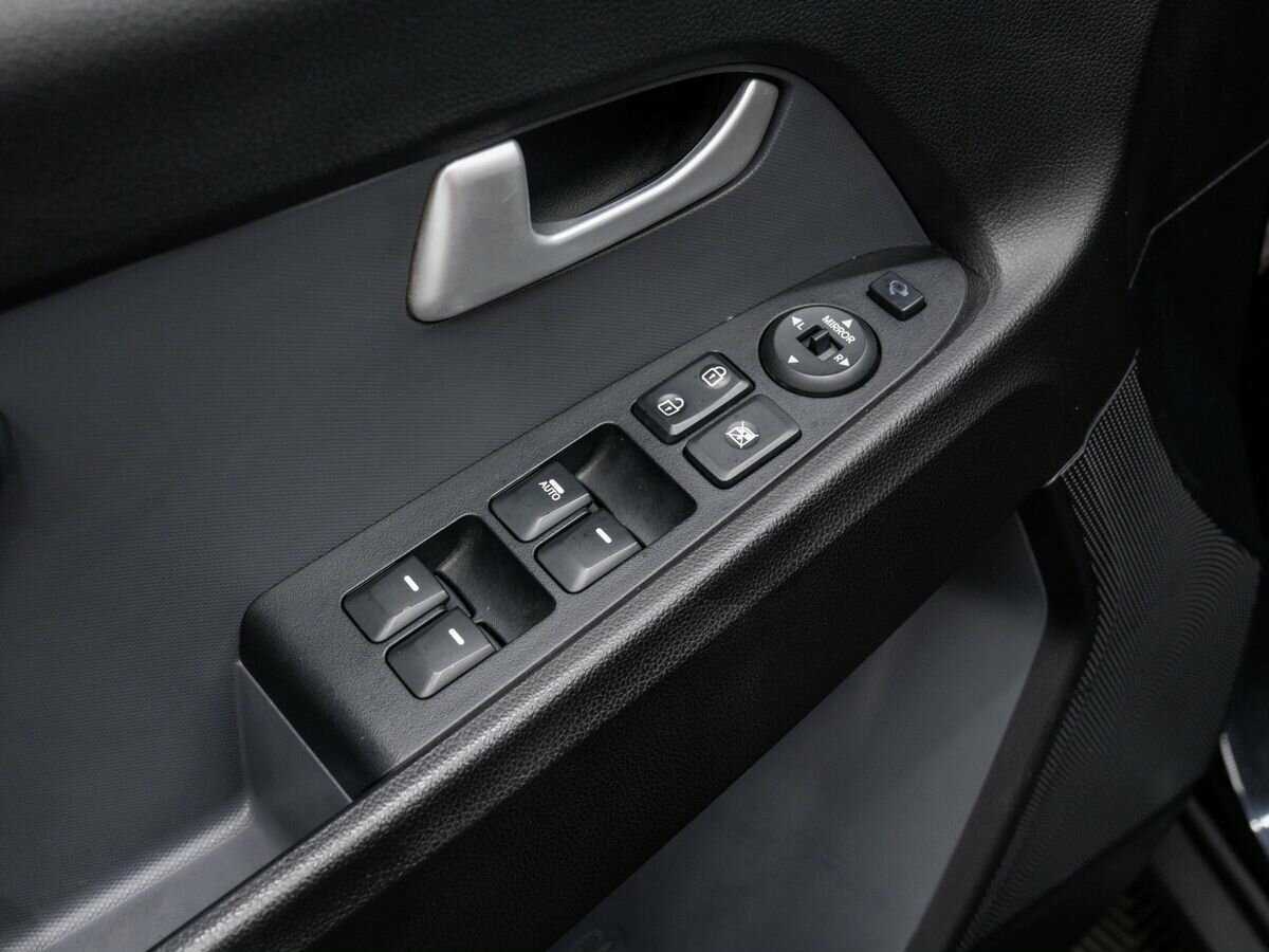 Kia Sportage с пробегом — 2012 год. Фото: #15