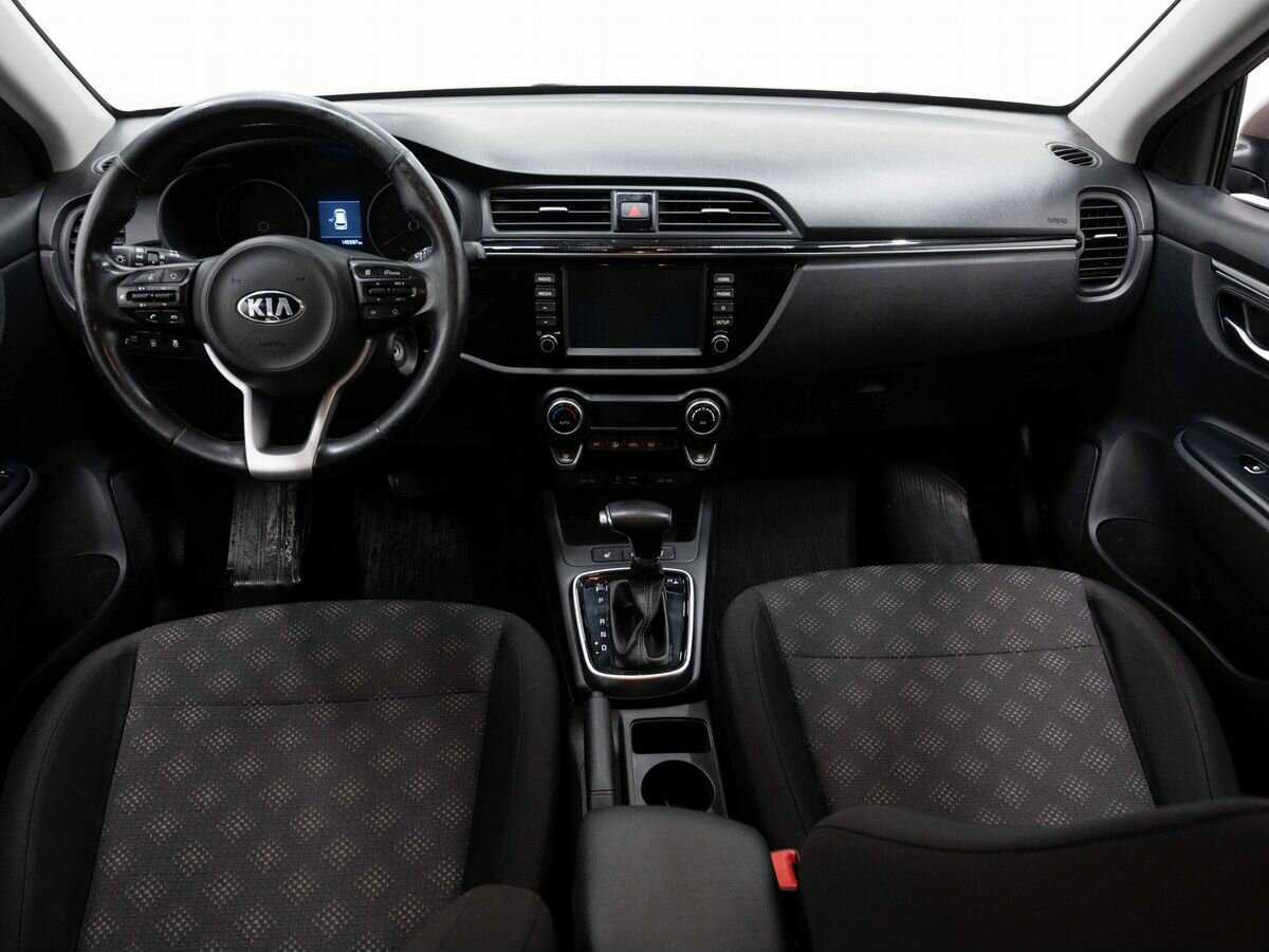 Kia Rio с пробегом — 2018 год. Фото: #12