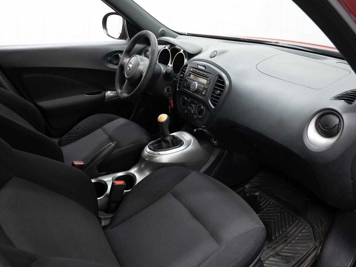 Nissan Juke с пробегом — 2012 год. Фото: #10