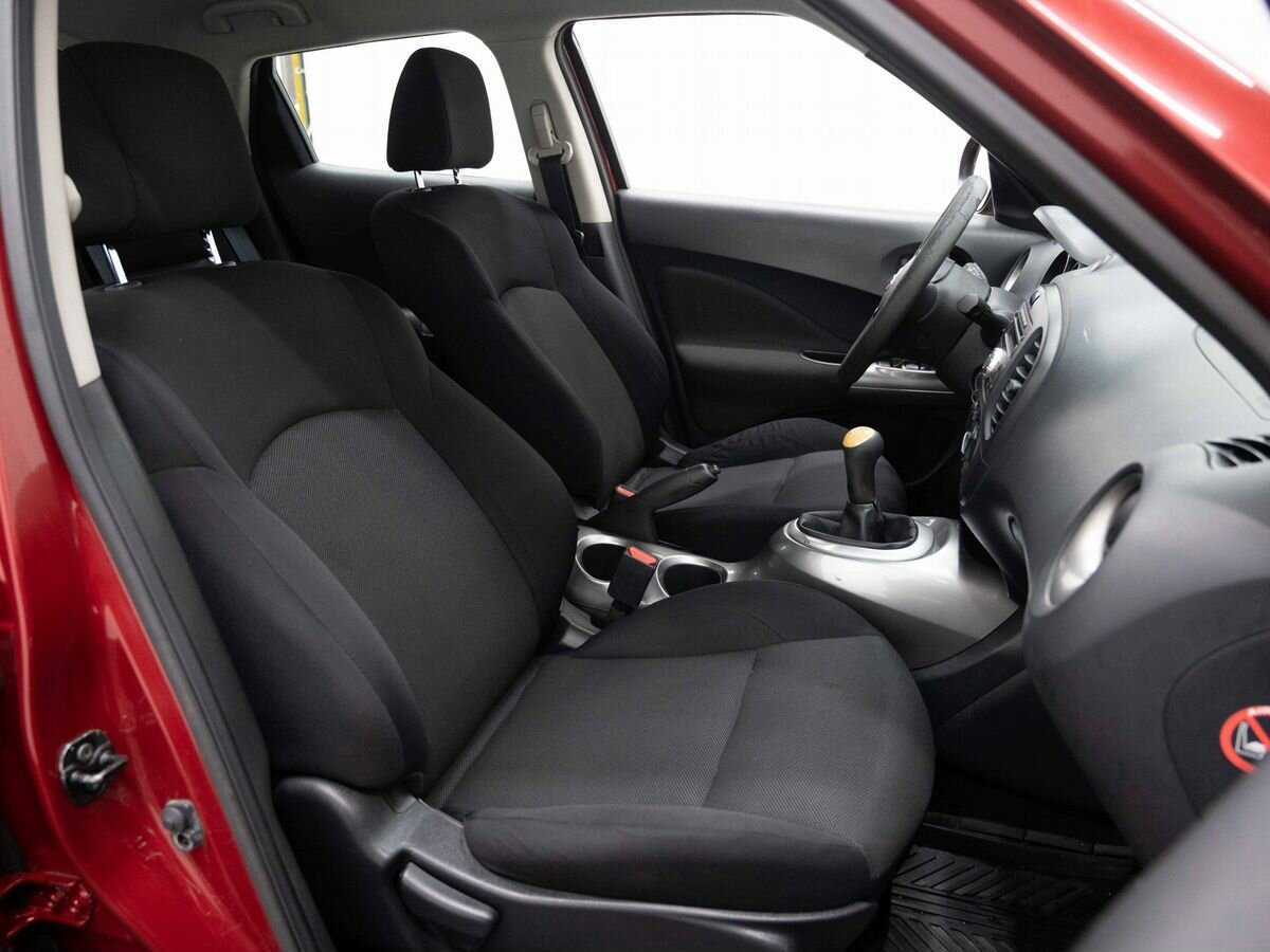 Nissan Juke с пробегом — 2012 год. Фото: #11