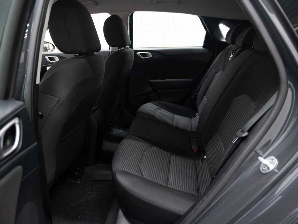 Kia Ceed с пробегом — 2018 год. Фото: #8