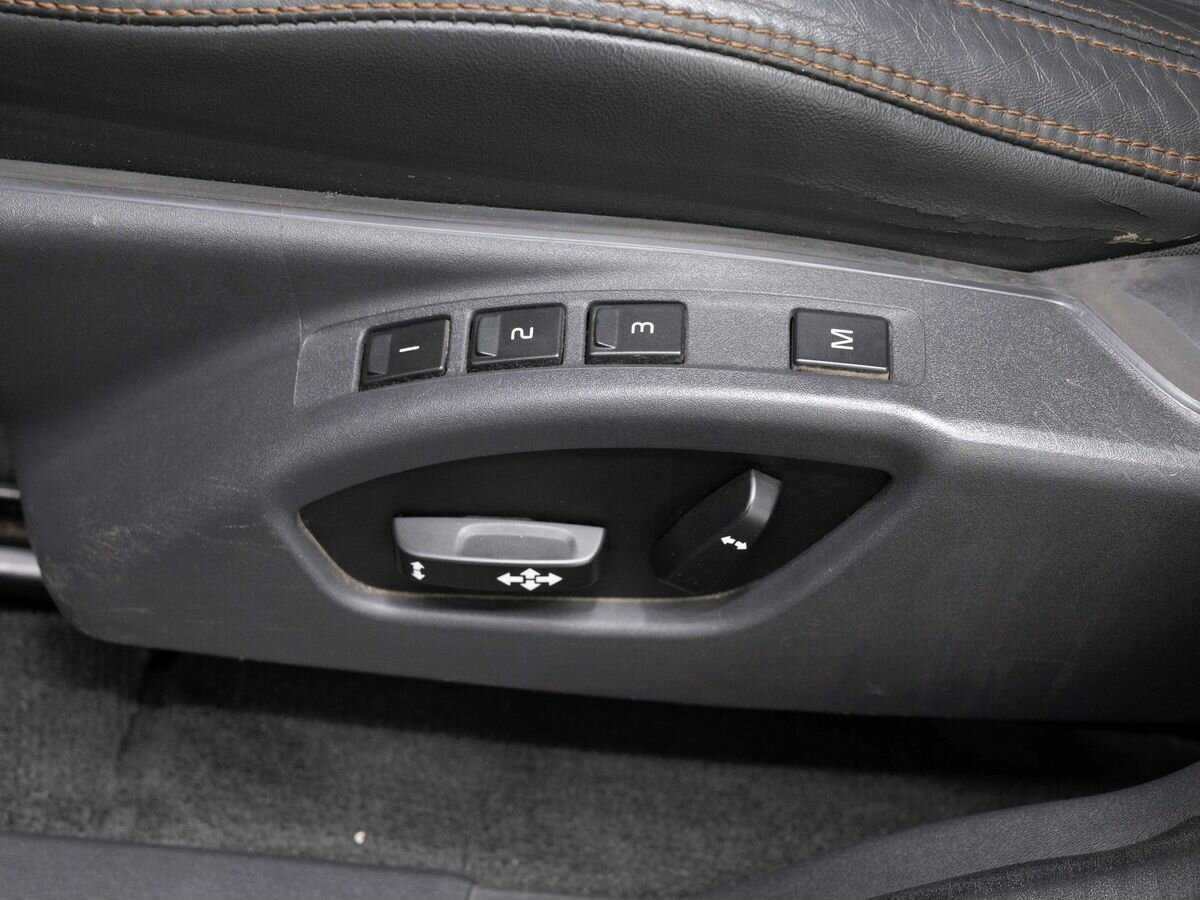 Volvo XC60 с пробегом — 2013 год. Фото: #17