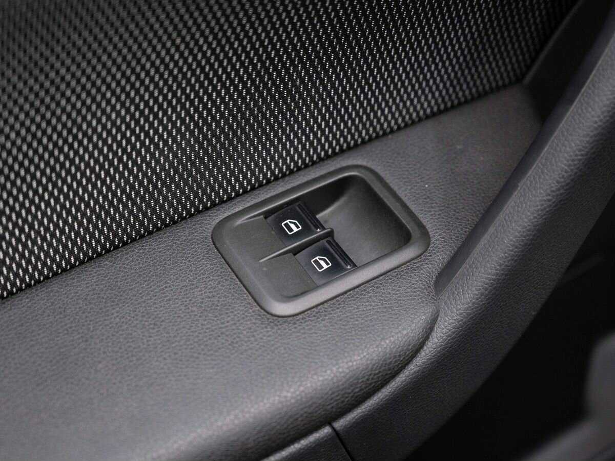 Skoda Yeti с пробегом — 2012 год. Фото: #14