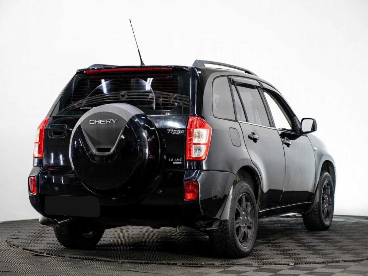 Chery Tiggo (T11) с пробегом — 2015 год. Фото: #3