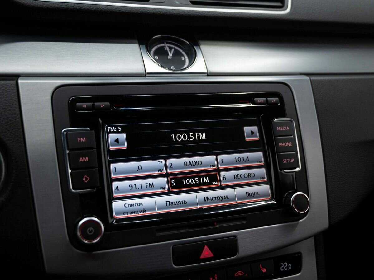 Volkswagen Passat CC с пробегом — 2013 год. Фото: #21