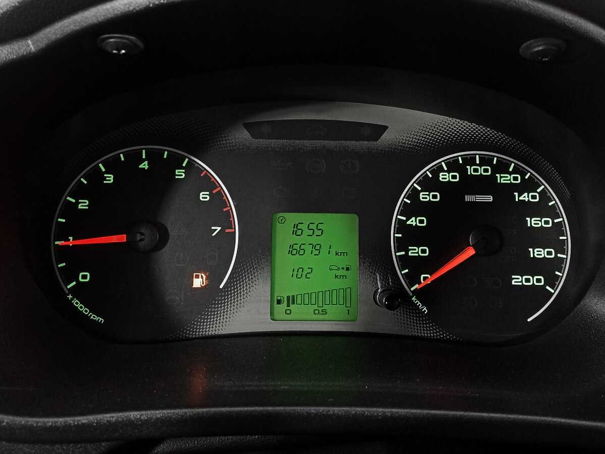 Lada (ВАЗ) Granta с пробегом — 2017 год. Фото: #10