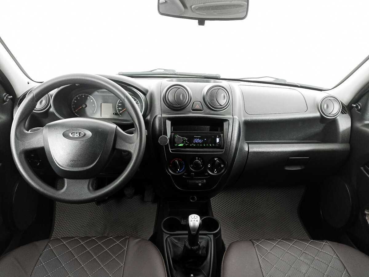 Lada (ВАЗ) Granta с пробегом — 2017 год. Фото: #11