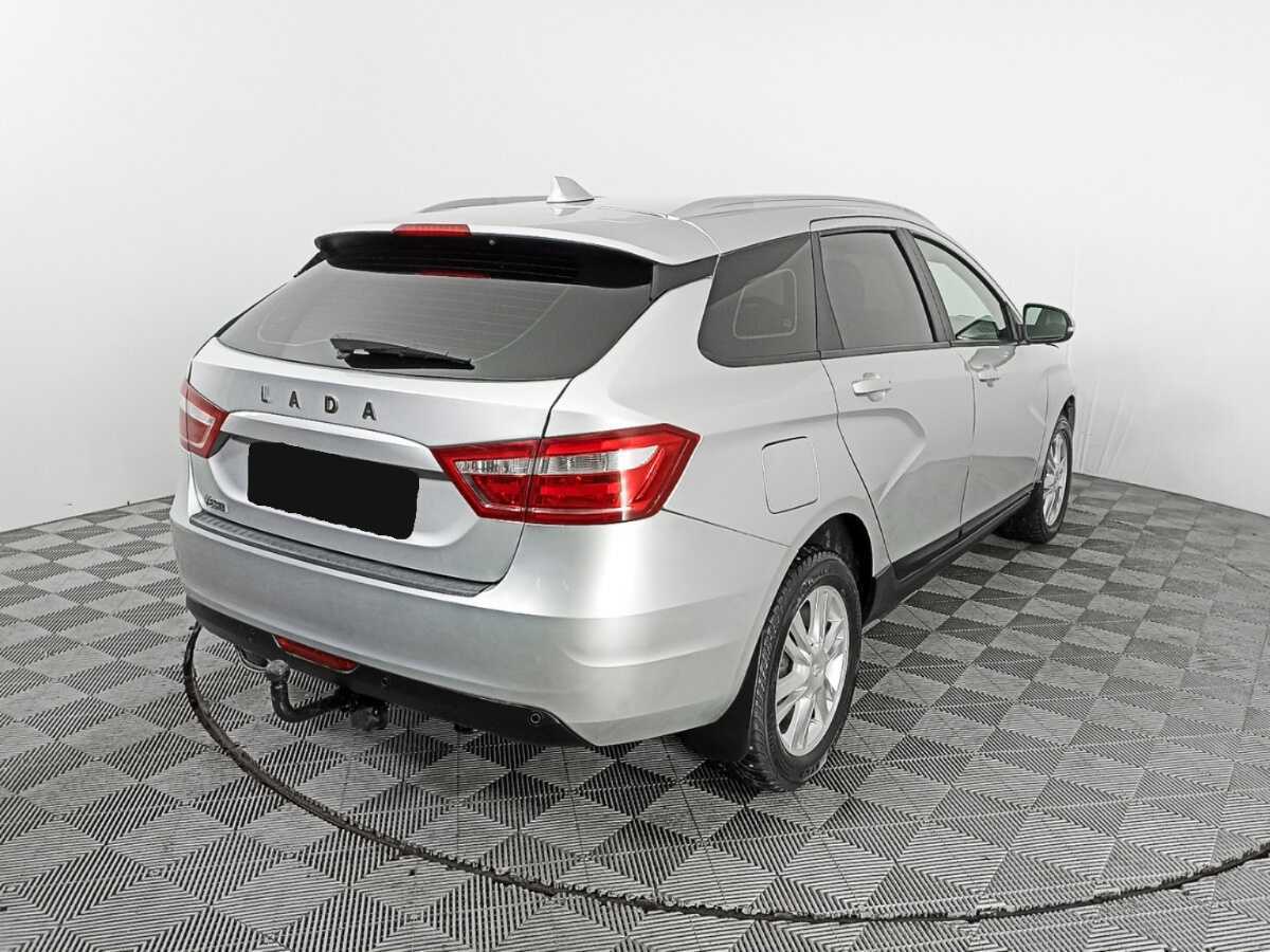 Lada (ВАЗ) Vesta с пробегом — 2019 год. Фото: #4