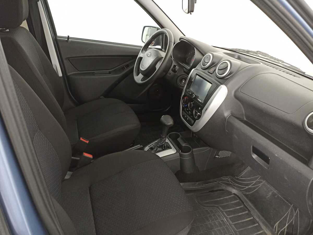 Lada (ВАЗ) Granta с пробегом — 2015 год. Фото: #8