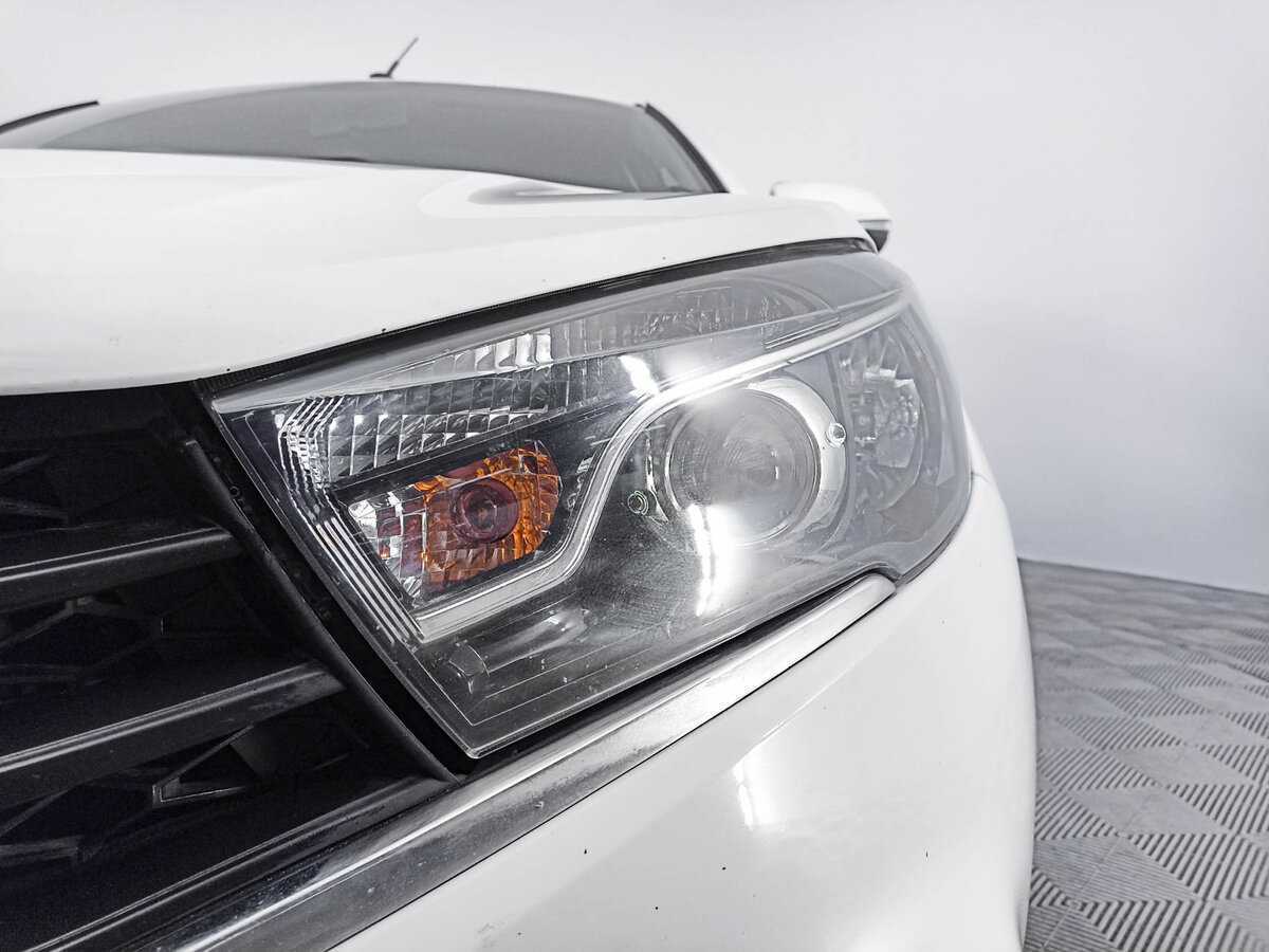 Lada (ВАЗ) Vesta с пробегом — 2017 год. Фото: #16