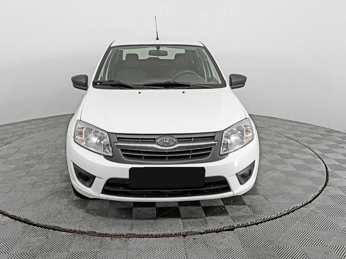 Lada (ВАЗ) Granta с пробегом — 2018 год. Фото: #1