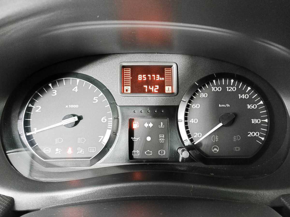 Lada (ВАЗ) Largus с пробегом — 2019 год. Фото: #7