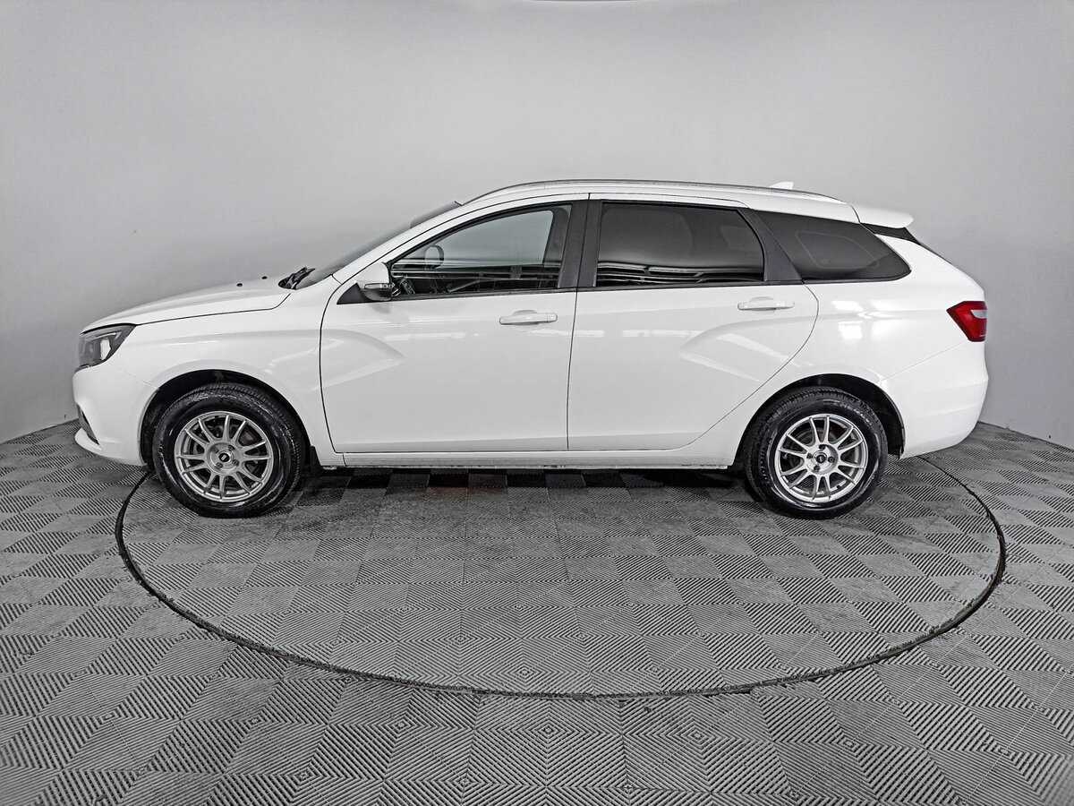 Lada (ВАЗ) Vesta с пробегом — 2021 год. Фото: #7