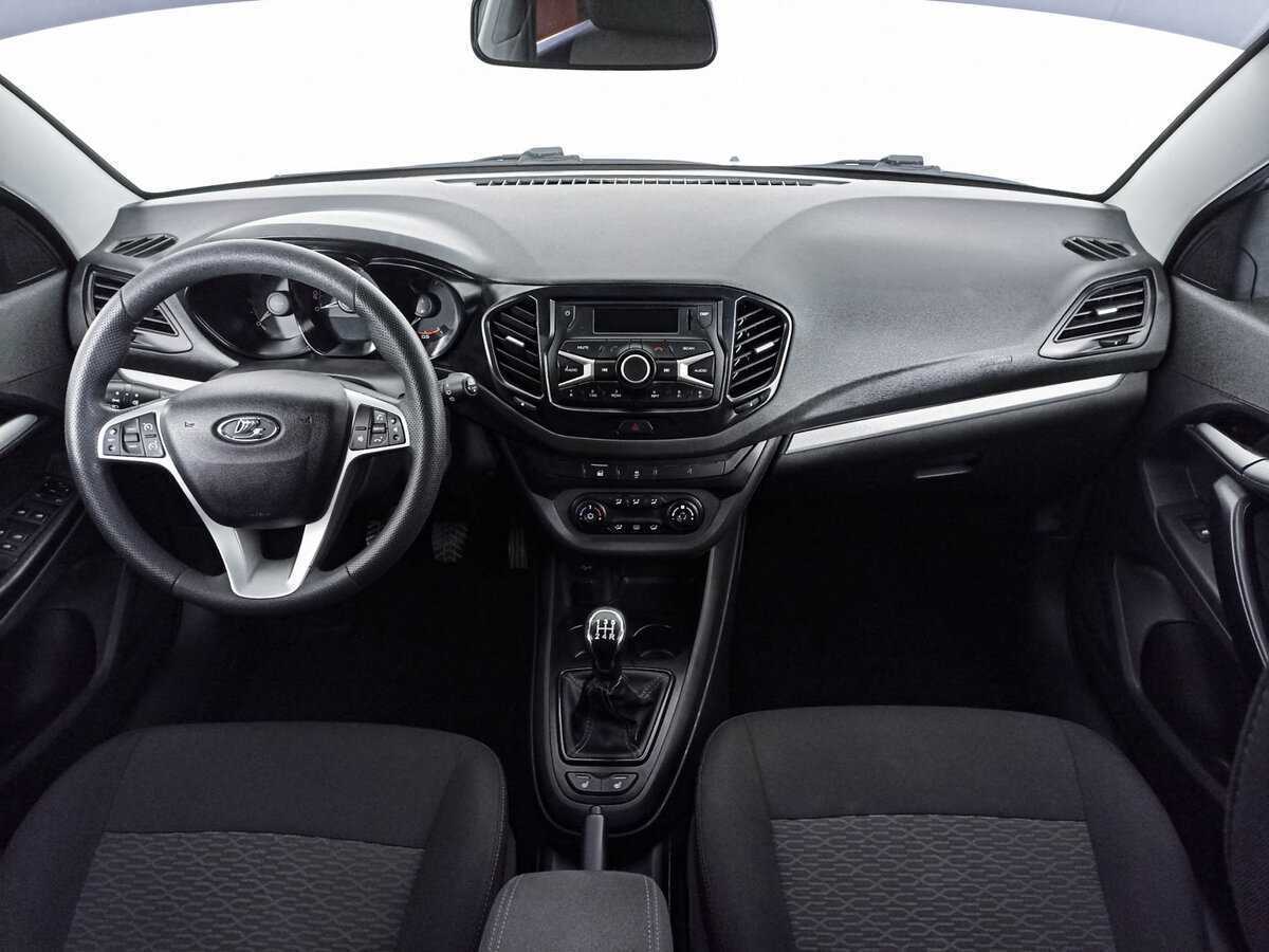 Lada (ВАЗ) Vesta с пробегом — 2021 год. Фото: #11