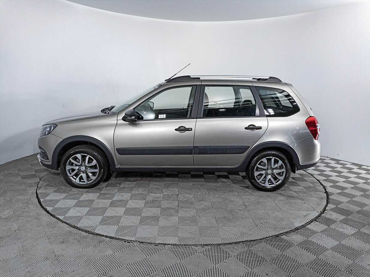 Lada (ВАЗ) Granta с пробегом — 2020 год. Фото: #7