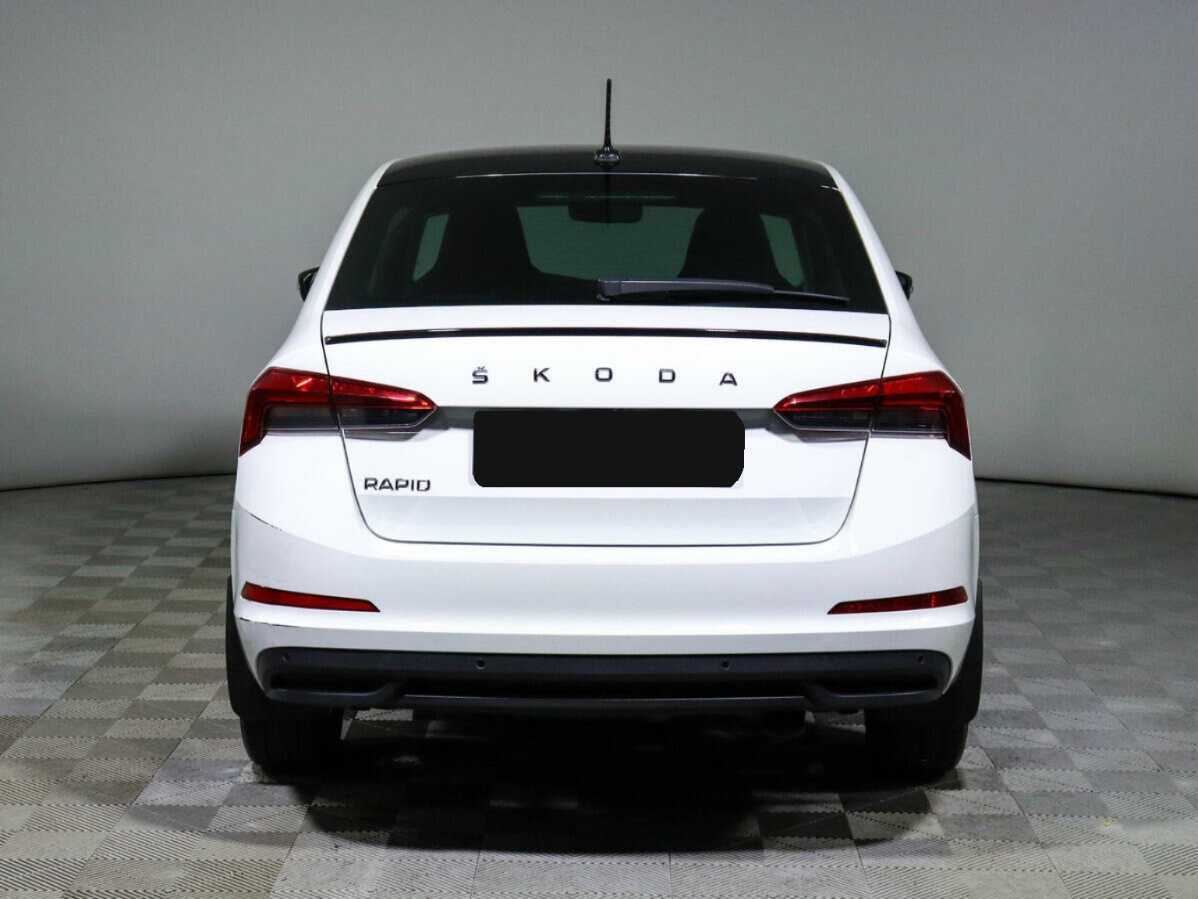 Skoda Rapid с пробегом — 2022 год. Фото: #5