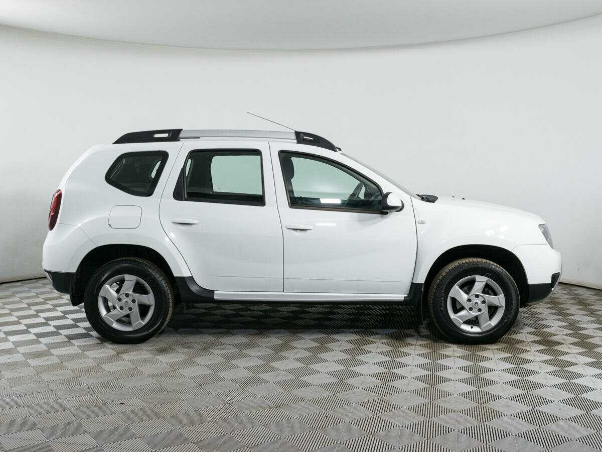 Renault Duster с пробегом — 2017 год. Фото: #3