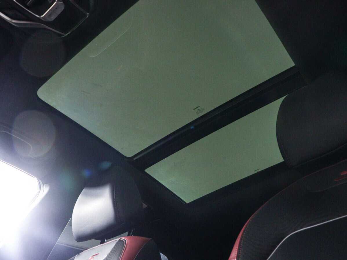 Geely Coolray с пробегом — 2022 год. Фото: #18