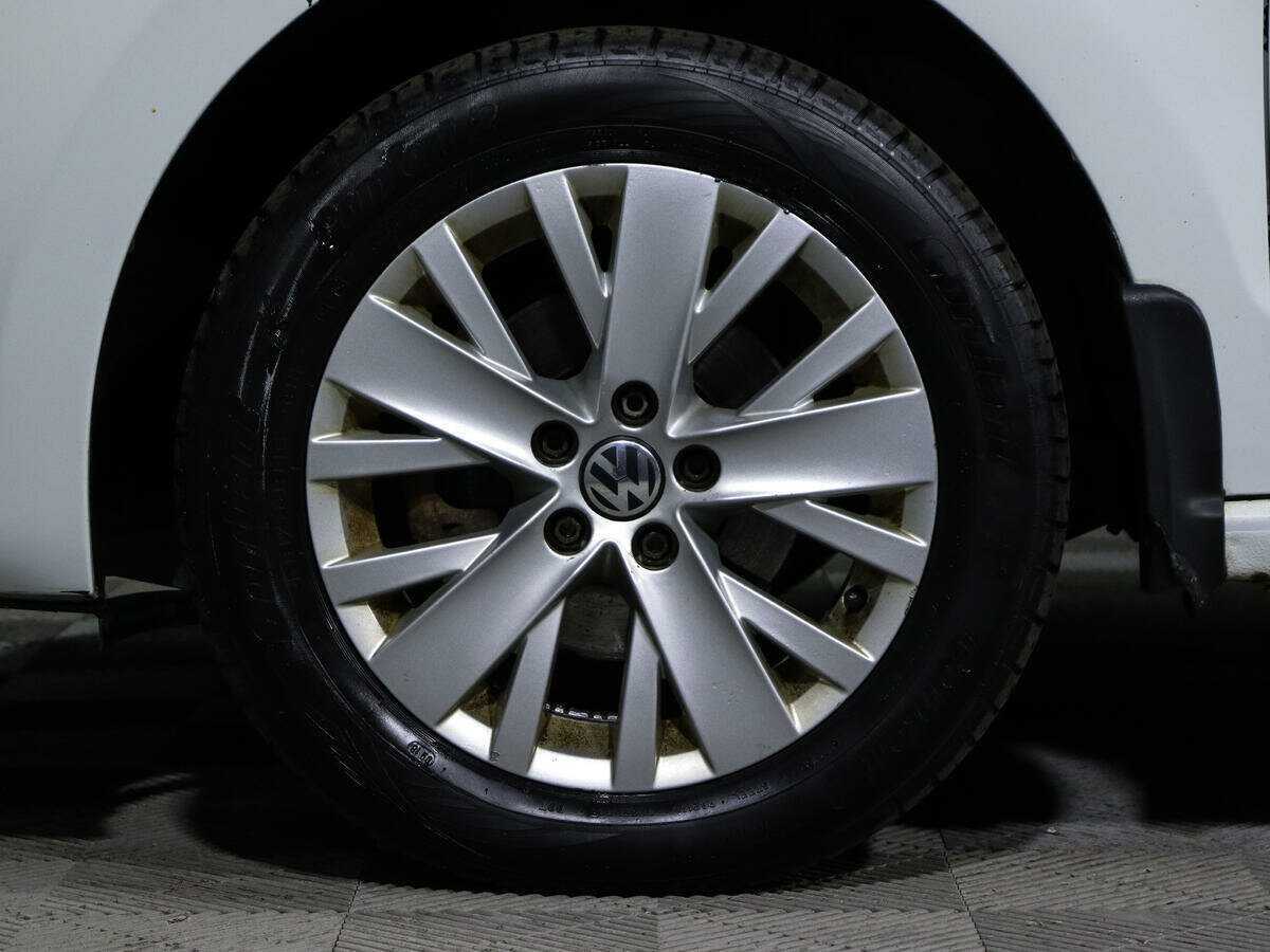 Volkswagen Polo с пробегом — 2014 год. Фото: #13