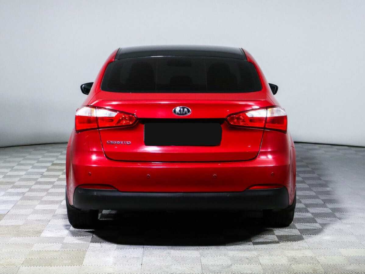 Kia Cerato с пробегом — 2014 год. Фото: #5