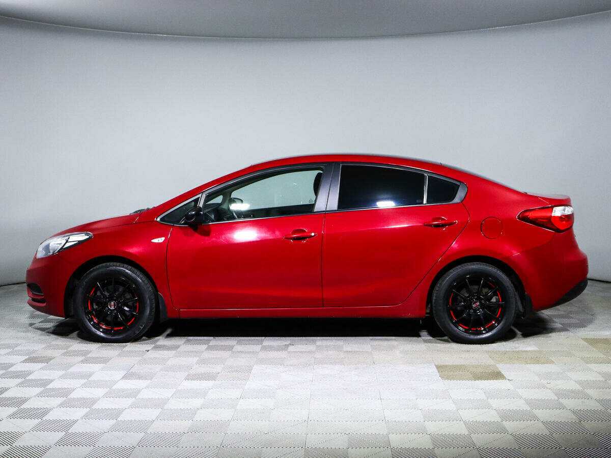 Kia Cerato с пробегом — 2014 год. Фото: #7