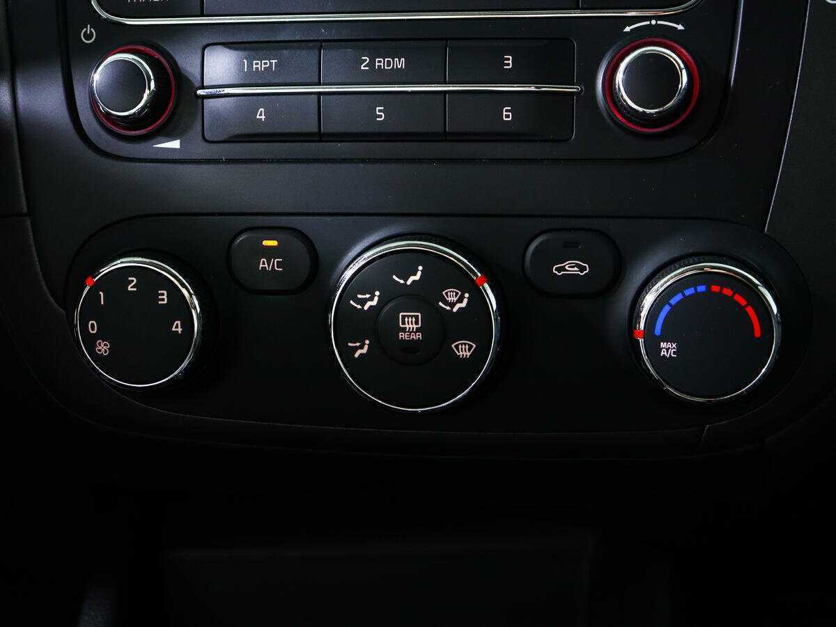 Kia Cerato с пробегом — 2014 год. Фото: #15