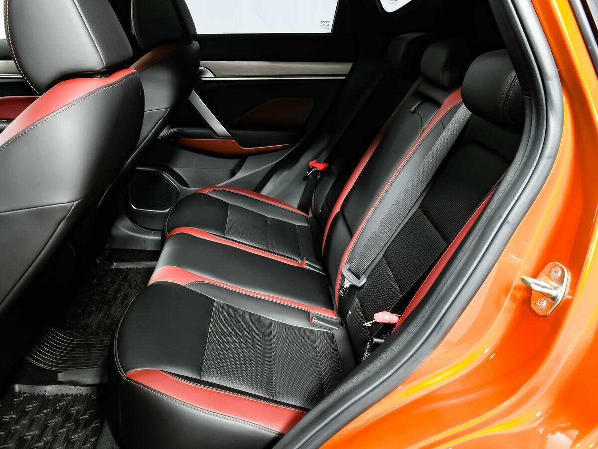 Geely Coolray с пробегом — 2020 год. Фото: #11