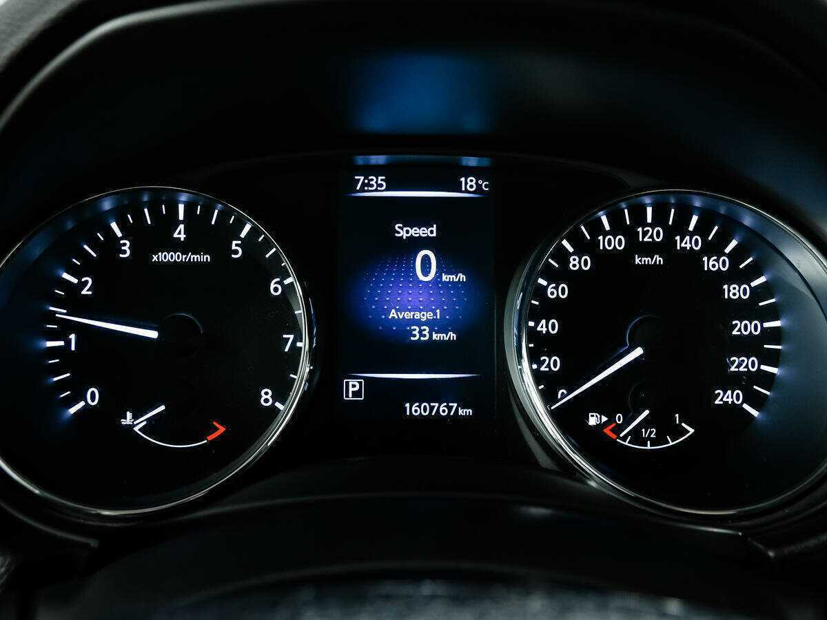 Nissan X-Trail с пробегом — 2016 год. Фото: #7